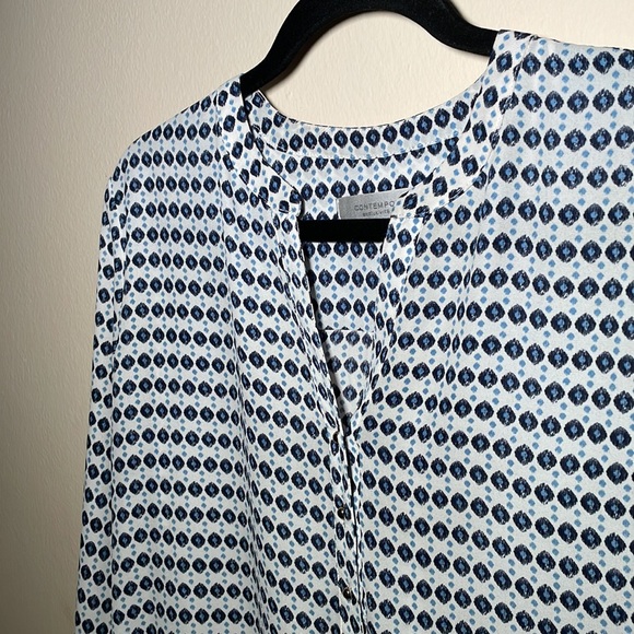 Stylish Women’s Blouse - Picture 3 of 3